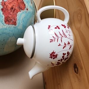 David's tea bubble tea pot with infuser